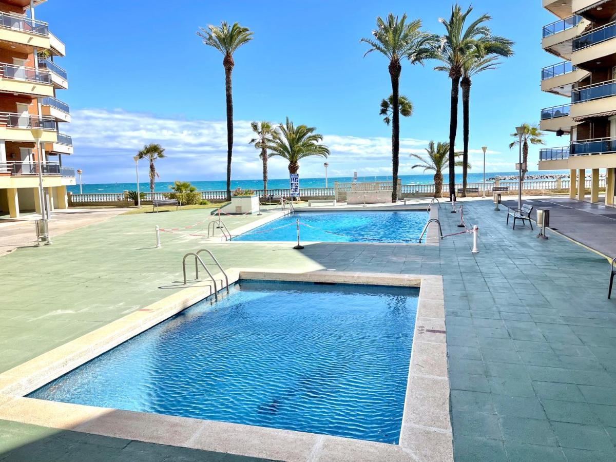 Appartement Apartbeach Marina Playa Climatizado Y Vistas Playa à Cambrils Extérieur photo